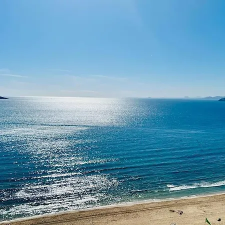 Terra Luxury Apartments Seafront Coblanca 8 Benidorm Exterior photo