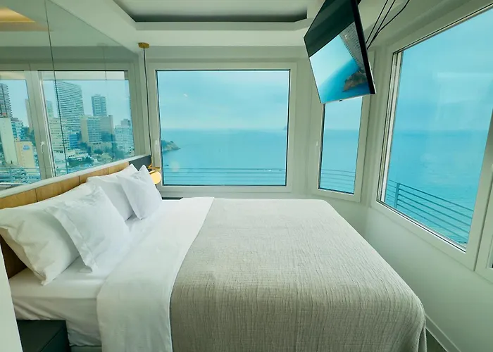 Terra Luxury Apartments Seafront Coblanca 8